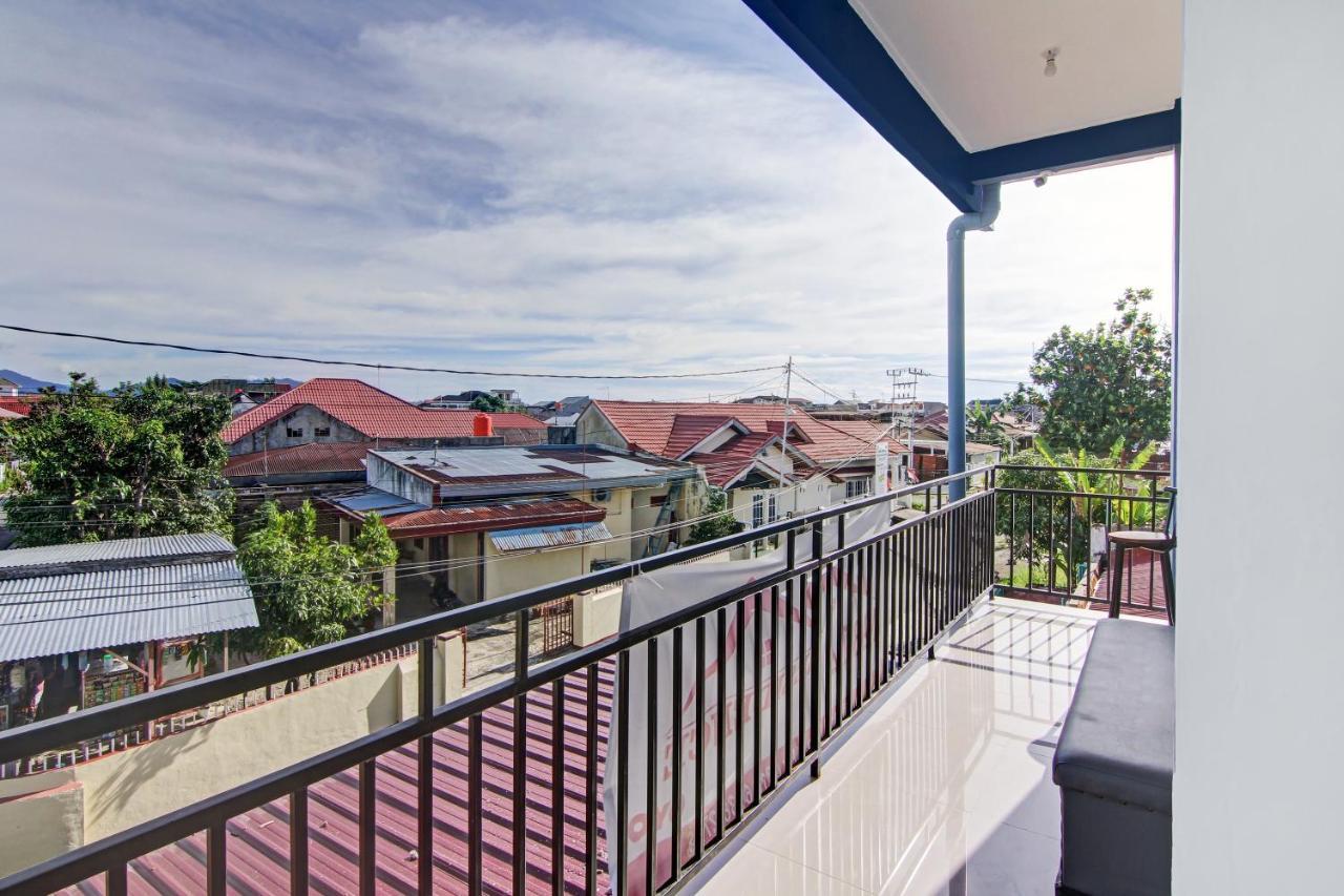 Oyo 90704 Nabila Residence Syariah 巴东 外观 照片